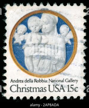 Madonna ein Kind mit Cherubim, von Andrea della Robbia Stockfoto