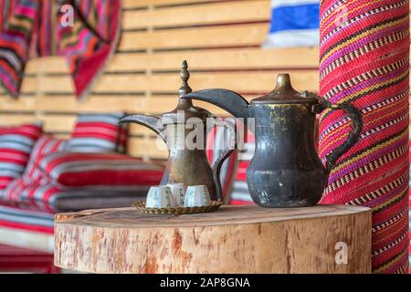 Inneneinrichtung eines Beduinenzelts in der Nähe von Beer Sheba, Israel Stockfoto