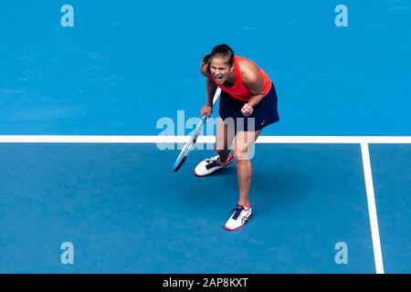 Melbourne, Australien. Januar 2020. Tennis: Grand Slam, Australian Open. Frauen, Einzel, 2. Runde, Görges (Deutschland) - Matic (Kroatien). Julia Görges in Aktion. Credit: Frank Molter / dpa / Alamy Live News Stockfoto