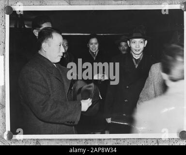 Chinesische UNO-Delegation am Flughafen Prag Datum: 23. November 1950 Standort: Prag, Tschechische Republik Schlüsselwörter: Flughäfen, Delegation Stockfoto