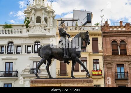 Denkmal des Gran Capitan Gonzalo Fernandez an der Plaza de las Tendillas Square in Cordoba, Andalusien, Spanien Stockfoto