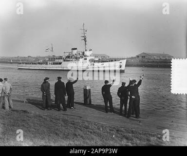 Den Helder Ankunft vier Minenräumer aus Indonesien M801 Abraham Crynssen, M802 Abraham van der Hulst, M803 Jan van Gelder, M804 Pieter Florisz Datum: 27. Oktober 1951 Ort: Den Helder Schlüsselwörter: Häfen, Marine, Kriegsschiffe Stockfoto