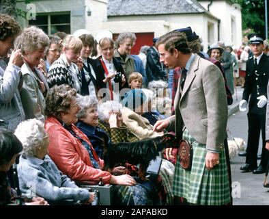 HRH Prince Charles besucht die Western Isles, Schottland, Juli 1985 Stockfoto