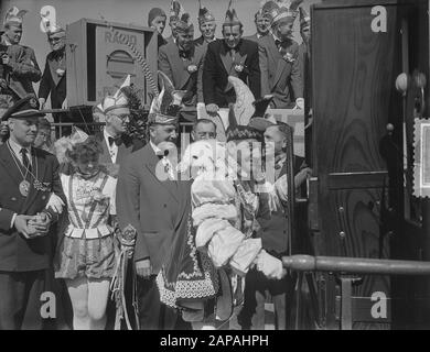 Karneval Nijmegen. Ankunft Prinz Karneval und Parade Datum: 19. April 1953 Ort: Nijmegen Schlüsselwörter: Karneval Stockfoto