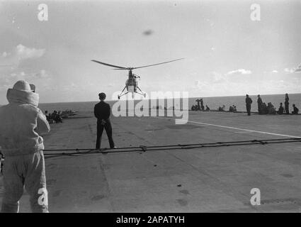 Die niederländische Presse an Bord Der Hr. Frau Dan. Karel Doorman Datum: 24. September 1947 Schlagwörter: Marine, Presse, Schiffe Stockfoto