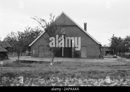 Fixpunkte Kulturdienst Beschreibung: Farm in der Nähe von Aalten Anmerkung: A-21. Terreinwatmodifications Stockfoto