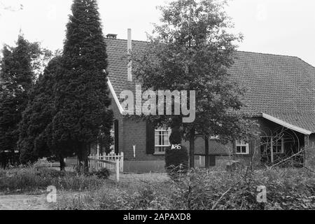 Fixpunkte Cultural Service Beschreibung: Farm in der Nähe von Aalten Anmerkung: A-86. Terreinwatmodifications Stockfoto