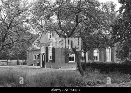 Fixpunkte Cultural Service Beschreibung: Farm in der Nähe von Aalten Anmerkung: A-35. Terreinwatmodifications Stockfoto