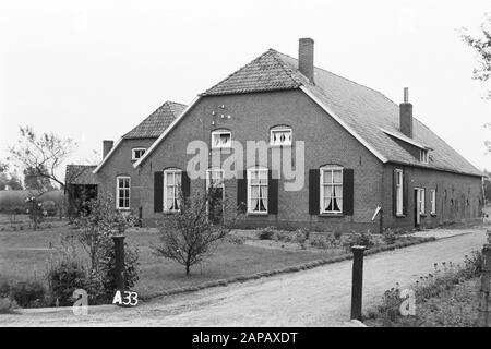 Fixpunkte Cultural Service Beschreibung: Farm in der Nähe von Aalten Anmerkung: A-33. Terreinwatmodifications Stockfoto