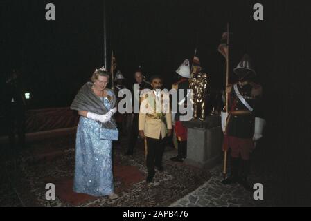 Besuchen Sie Königin Juliana, Pr. Bernhard, Pr. Beatrix Pr. Claus in Äthiopien: Gala-Dinner am ersten Besuchstag im Kaiserpalast Datum: 31. Januar 1969 Ort: Äthiopien Schlüsselwörter: Besuche persönlicher Name: Bernhard, Fürst, Claus, Fürst, Juliana, Königin Stockfoto