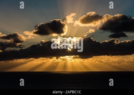 Aberystwyth Blick über Cardigan Bay vom Constitution Hill bei Sonnenuntergang Stockfoto