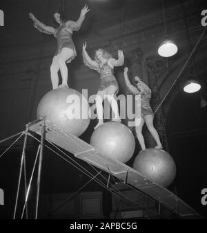 Circus Strassburger diverse Aufnahmen Datum: 22. Januar 1952 Schlagwörter: RECORDINGENTS-Institutionenname: Strassburger Circus Stockfoto
