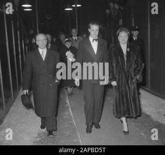 Zirkus Mikkenie in Brüssel Anmerkung: Belgischer Prinz Albert bei einer Aufführung Datum: 23. Januar 1953 Ort: Brüssel Stichwörter: Aufgaben Stockfoto