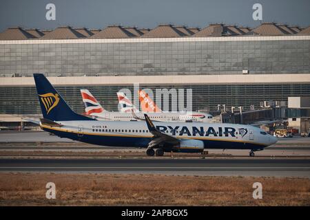 Ryanair Boeing 737-8AS (EI-DYB). Málaga, Spanien. Stockfoto