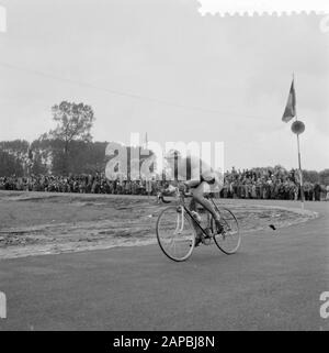 World Road Cycling Championships 1957 Beschreibung: Amateure Datum: 17. August 1957 Ort: Belgien, Waregem Schlüsselwörter: Radsport Stockfoto