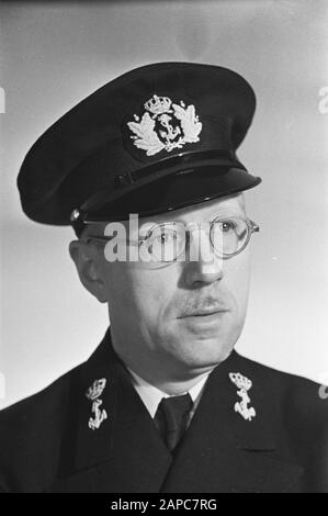 A. van Beers Anmerkung: In Marineuniform Datum: {1940-1945} Ort: Großbritannien, London Schlagwörter: Offiziere, Porträts, Porträts, persönlicher Name des zweiten Weltkriegs: Biere, A. van Stockfoto