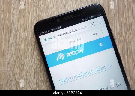 Zebpay-Website auf einem modernen Smartphone angezeigt Stockfoto
