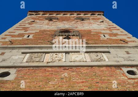 Udine in Friaul, Italien: Mittelalterliches Stadttor Stockfoto