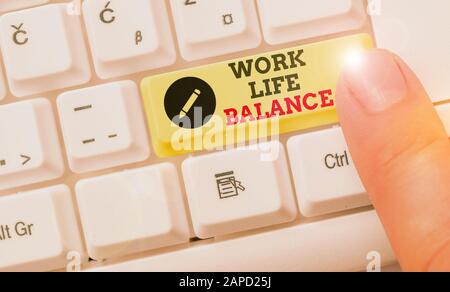 Handschrift text Work Life Balance. Konzeptionelle foto Aufteilung der Zeit zwischen Beruf oder Familie und Freizeit Stockfoto