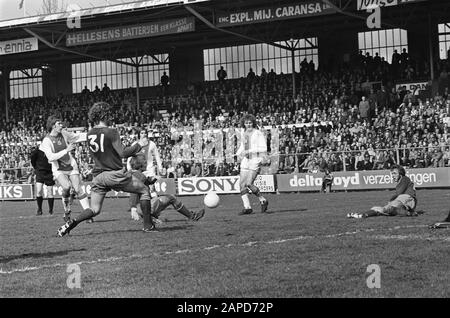 AJAX gegen den FC Utrechter 3-0, Game Moments Datum: 23. März 1975 Schlagwörter: Sport, Name der Fußballeinrichtung: FC Utrechter Stockfoto