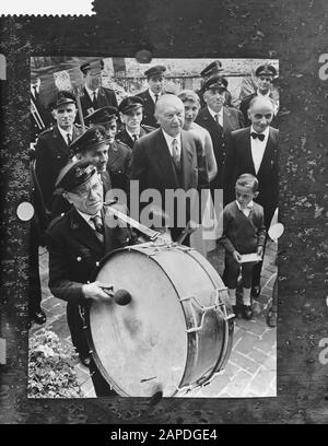 Adenauer in Italien, Musikcorps bringt Serenade Datum: 8. September 1959 Ort: Italien Schlagwörter: Musikcorps, Serenades persönlicher Name: Adenauer, Konrad Stockfoto
