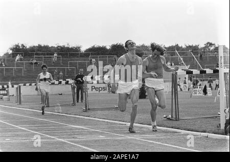 Leichtathletik Westdeutschland (B) gegen Niederlande, Männer in Munster (Westdeutschland) Datum: 18. Juli 1971 Ort: Munster, Westdeutschland Schlagwörter: ALETICS Stockfoto