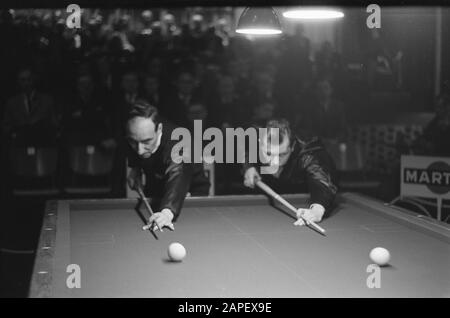 Billard zur Europameisterschaft Aker Kader 71/2 in der Marinekantine in den Helder. 9 Galmiche und Right Eiler, 10 Burgener, 12 Burgener Datum: 27. Februar 1963 Ort: Den Helder Schlüsselwörter: Biljarten, CHAMPONIES Stockfoto
