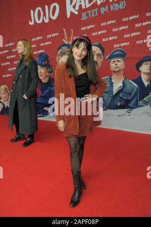 Paula Schramm bei der Premiere des Kinofilms Jo Rabbit im Kino Internatiomal in Berlin am 22.01.2020 Stockfoto