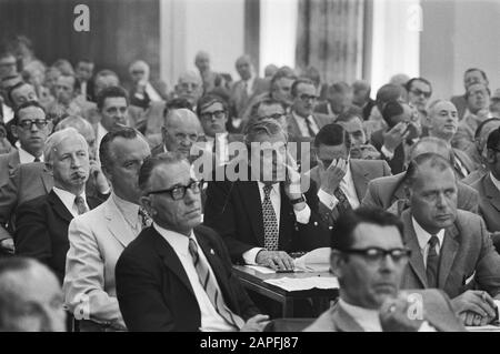 Außerordentliche Mitgliederversammlung KNVB Datum: 3. Juli 1971 Schlüsselwörter: Mitgliederversammlungen Name Der Institution: KNVB Stockfoto