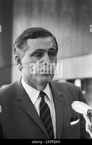 Außerordentliche Mitgliederversammlung KNVB, Kolk Pop Datum: 3. Juli 1971 Schlagwörter: Mitgliederversammlungen persönlicher Name: Kolk Institution Name: KNVB Stockfoto