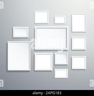 Quadratischer isolierter weißer Bilderrahmen an der Wand Stockfoto