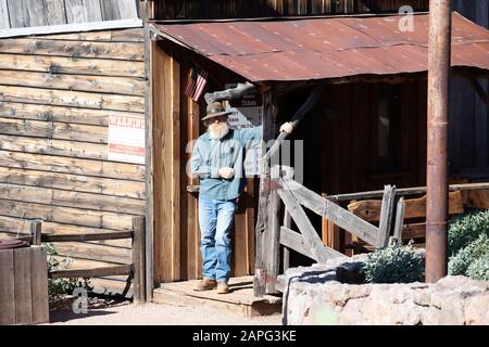 Cowboy in Goldfield Ghost Town, Arizona, USA Stockfoto