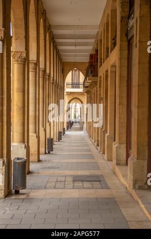 Beirut, Libanon - größte Stadt und Hauptstadt des Libanon, Beirut präsentiert eine wunderbare Altstadt, die sowohl historische als auch moderne Gebäude vereint Stockfoto