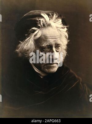 John HERSCHEL (1792-1871) englischer Astronom, Apotheke, Mathematikerin, Fotograf auf einem Foto von Julia Margaret Cameron aus dem Jahr 1920 Stockfoto