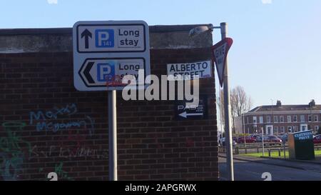 Alberto Street, Stockton-on-Tees, das laut dem United States Geological Survey das Herz des Erdbebens am Donnerstagmorgen war. Stockfoto