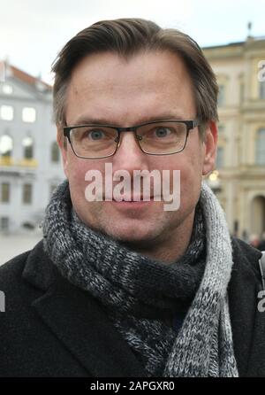 Potsdam, Deutschland. Januar 2020. Victor Matthesius ist seit dem 1. Januar 2020 Geschäftsführer der Fridericus Servicegesellschaft der Preisnischen Schlösser und Gärten mbH (FSG). Kredit: Bernd Settnik / dpa-Zentralbild / dpa / Alamy Live News Stockfoto