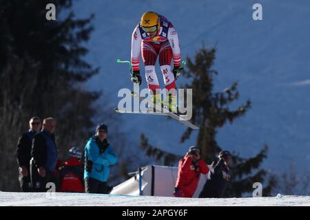 Kitzbühel, Österreich. Januar 2020. Max Franz von Österreich beim Abfahrtstraining des Audi Fis-Alpine-Skiweltcups am 23. Januar 2020 in Kitzbühel, Österreich. Kredit: European Sports Photographic Agency/Alamy Live News Stockfoto