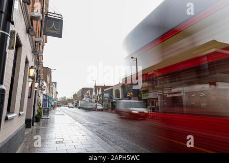 Brentwood High Street - außerhalb des Nachtclubs Sugar Hut (heute Pazazu genannt) - Januar 2020 Stockfoto