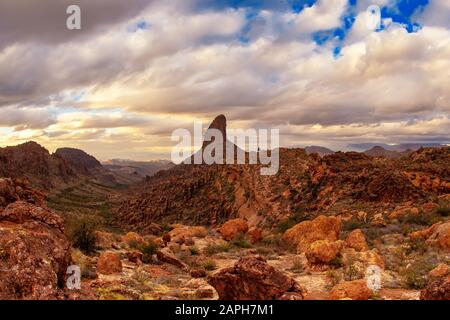 Weavers Needle Superstition Mountains. Stockfoto