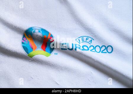 PARIS, FRANKREICH, JANUAR. 20. 2020: Euro 2020 Vorlage, weißer Hintergrund, Fußball-Turnier Stockfoto