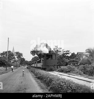 Reisen nach Suriname und die niederländischen Antillen Beschreibung: Der Lawespoorweg in Suriname Datum: 1947 Ort: Suriname Schlüsselwörter: Züge Stockfoto