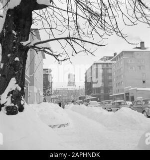 Besuch in München Beschreibung: Die Max-Joseph-Ãe im Schnee Datum: 1. Dezember 1958 Standort: Bayern, Deutschland, München, Westdeutschland Schlagwörter: Schnee, Stadtverkehr, Straßenbilder, Winter Stockfoto