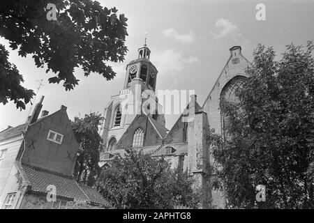 De Peperbus, die Kirche am Grote Markt Datum: 1. August 1968 Ort: Bergen op Zoom, Noord-Brandant Schlüsselwörter: Kirchtürme Stockfoto