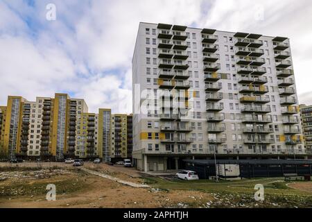 Apartmentkomplex im Stadtteil Perkunkiemis in Wilna Stockfoto