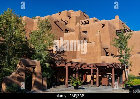 Santa Fe, OCT 6: Außenansicht des Inn & Spa in Loretto am 6. Okt 2019 in Santa Fe, New Mexico Stockfoto