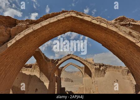 Überreste zoroastrianischer Tempel und Siedlungen in Yazd, Iran Stockfoto