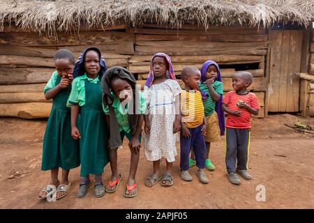 Kindergruppe in Kitwa, Uganda Stockfoto