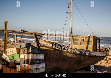 Strand in Punta Del Diablo, Uruguay. Februar 2018. Stockfoto