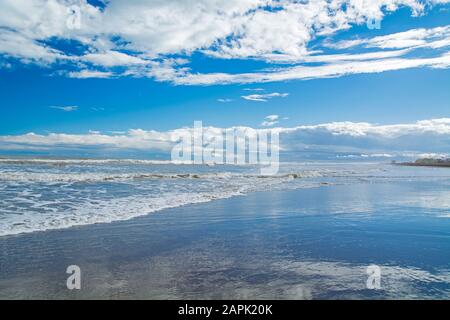 Mittelmeer in Narbonne Plage in Occitane Frankreich Stockfoto