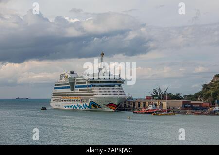 Aida Luna im Freight Port in Antigua Stockfoto